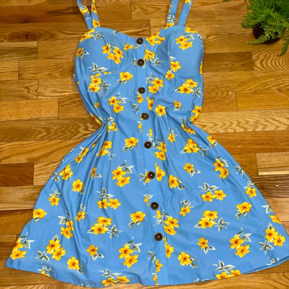 Summer and fall dress for kids/teenage girls.